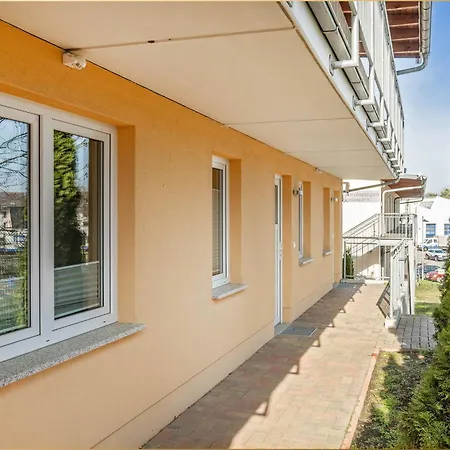 Tema 8 Apartman